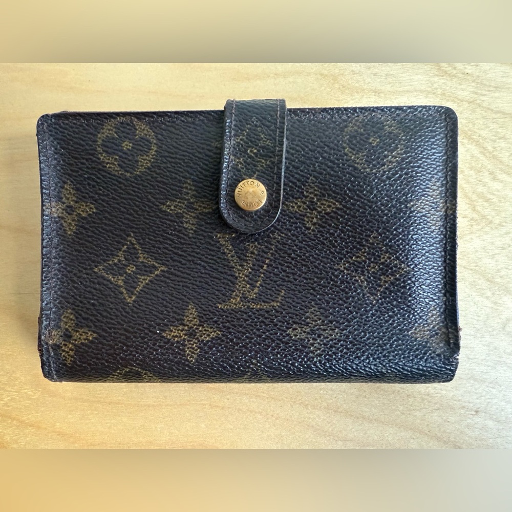 Louis Vuitton Kisslock Monogram Wallet